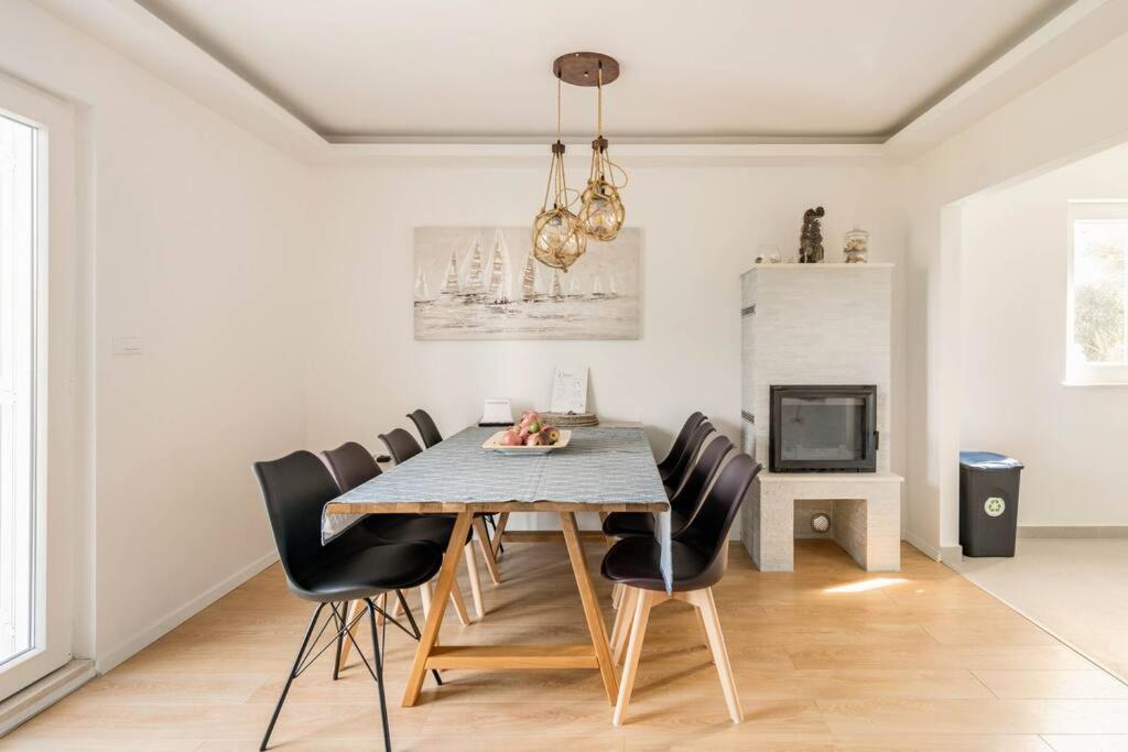 Garden House Sutivan Exterior foto